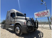 Commercial Truck Spotlight: Freightliner Cascadia image