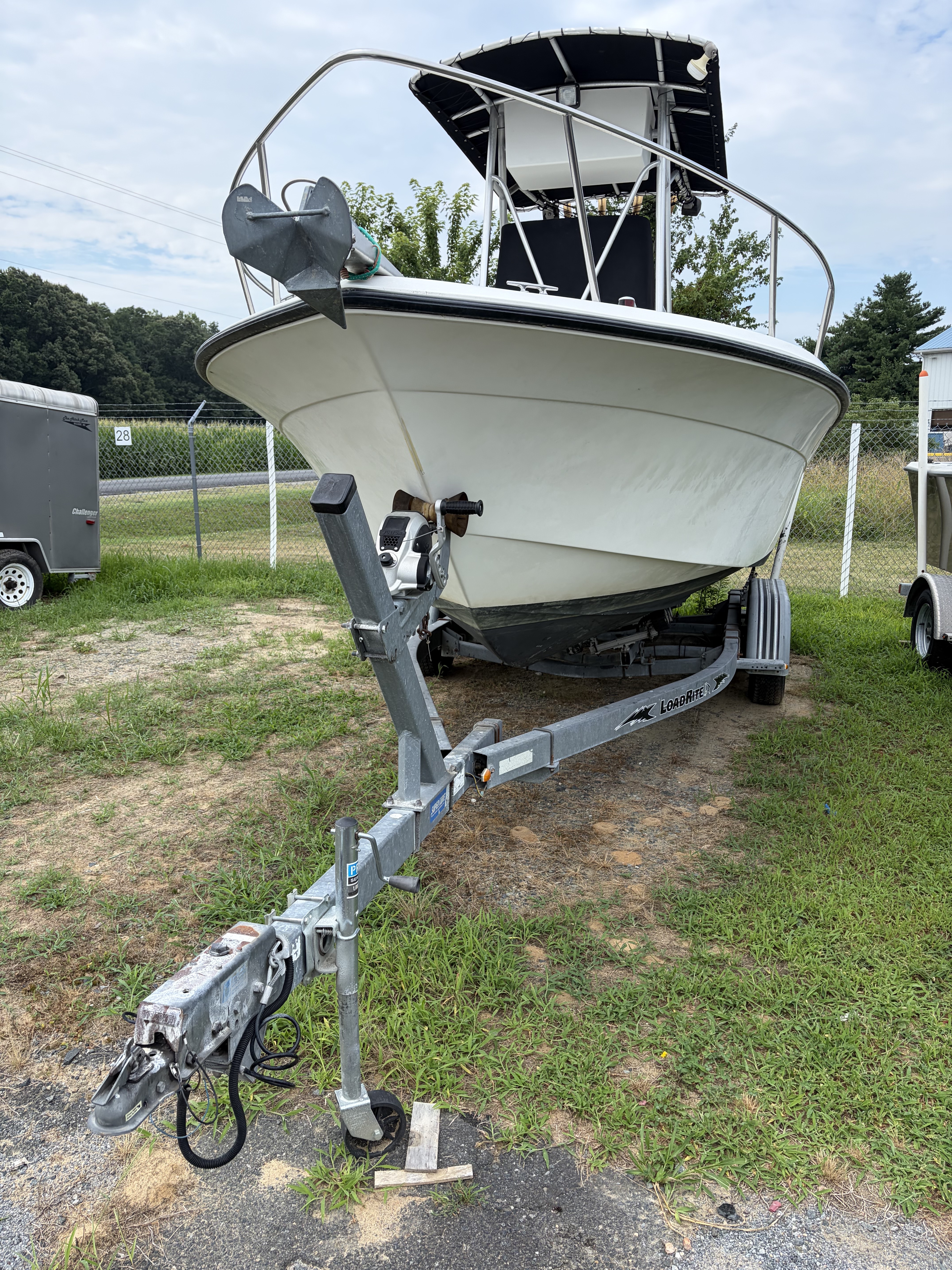 2004 Hydra-Sports 212-WA Center Console Boat boat