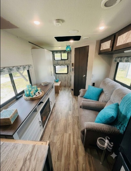 2022 Grand Design TRANSCEND 247BH RV