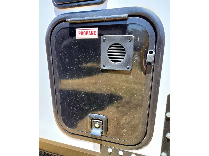 2027 PALOMINO Palomino Real Lite HS-1803