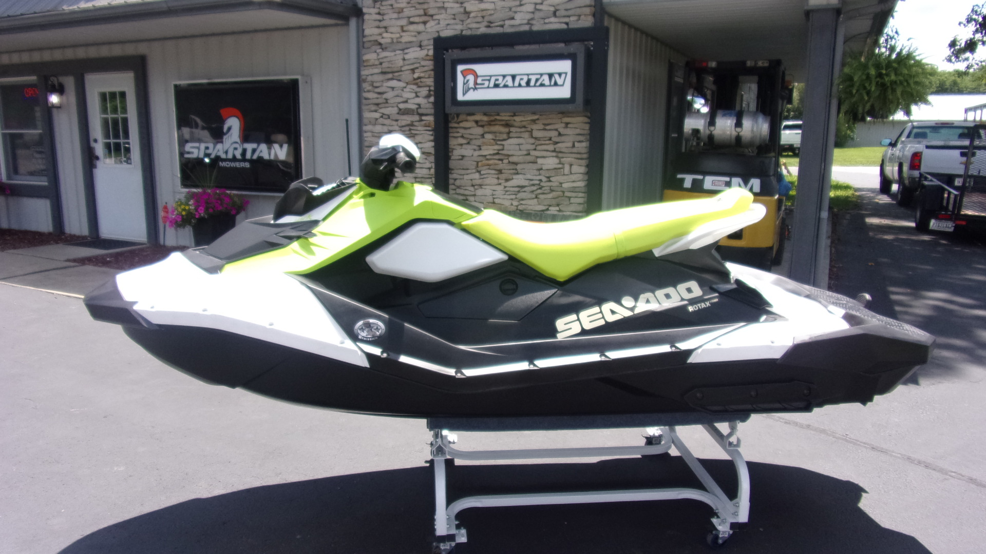2023 Sea-Doo SPARK 3-UP ROTAX 900 H.O. ACE IBR & CONV Three Seater jet ski