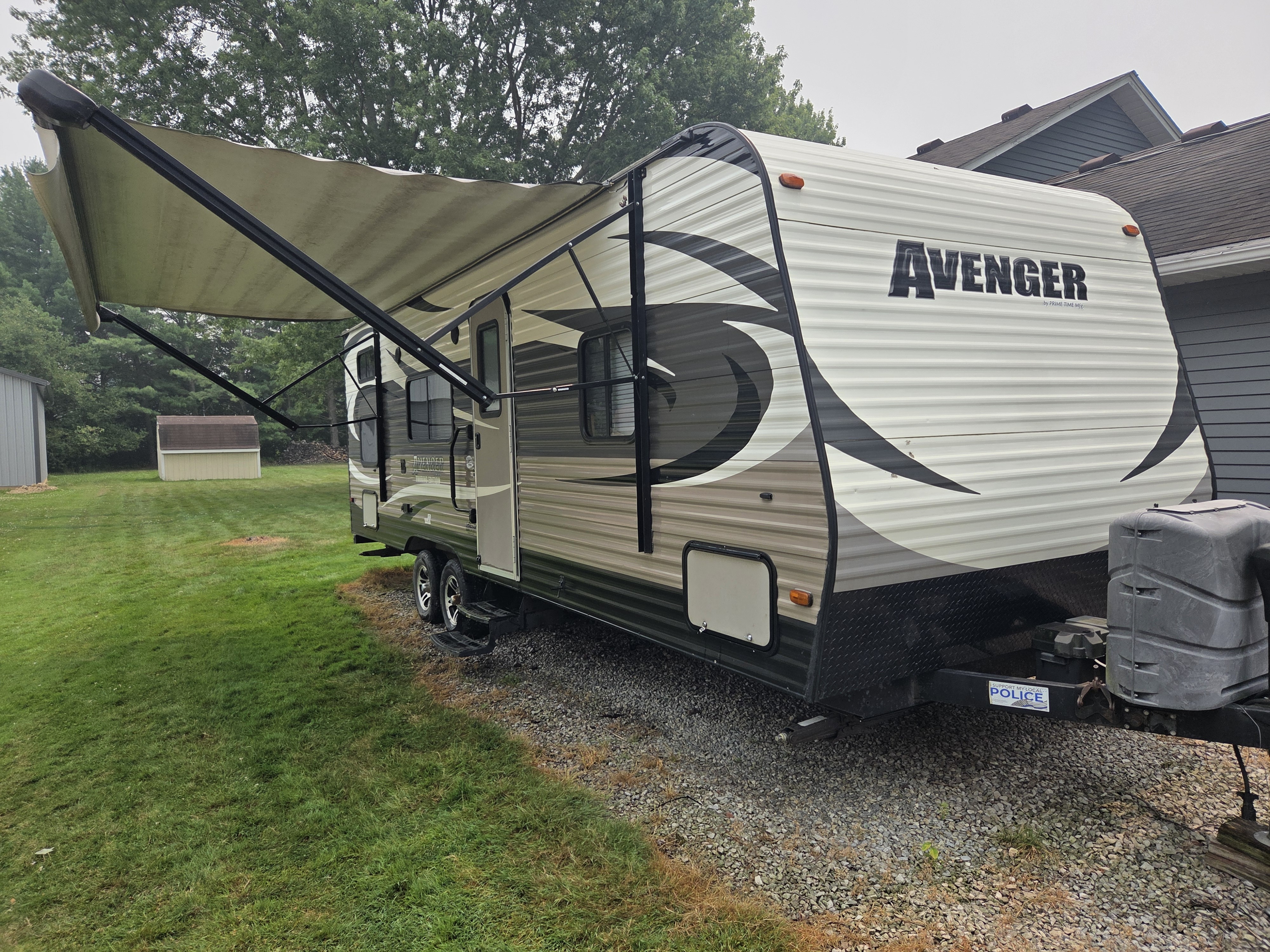 2016 Prime Time AVENGER 26BH RV