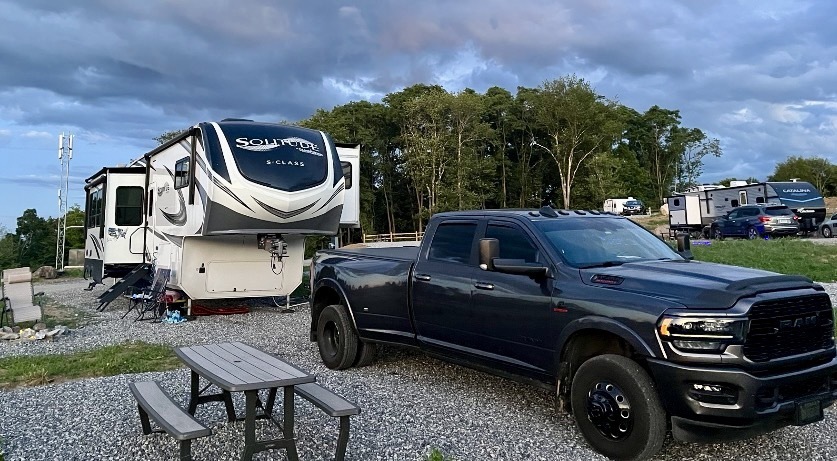 2022 Grand Design SOLITUDE S-CLASS 3740BH-R in austin TX
