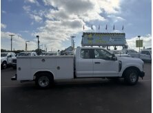 NFL Players Who Drive Trucks image