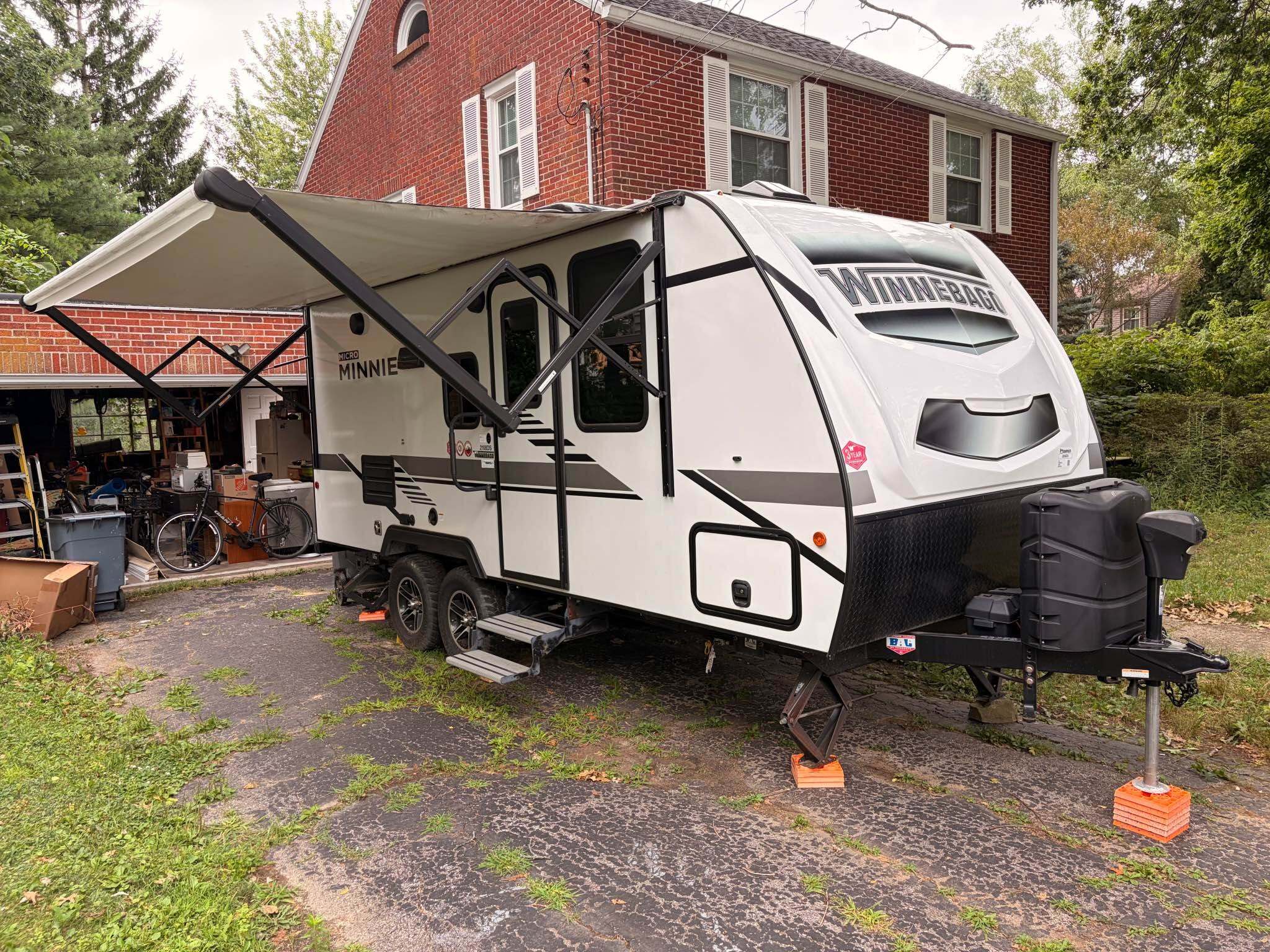 2021 Winnebago MICRO MINNIE 2108DS RV
