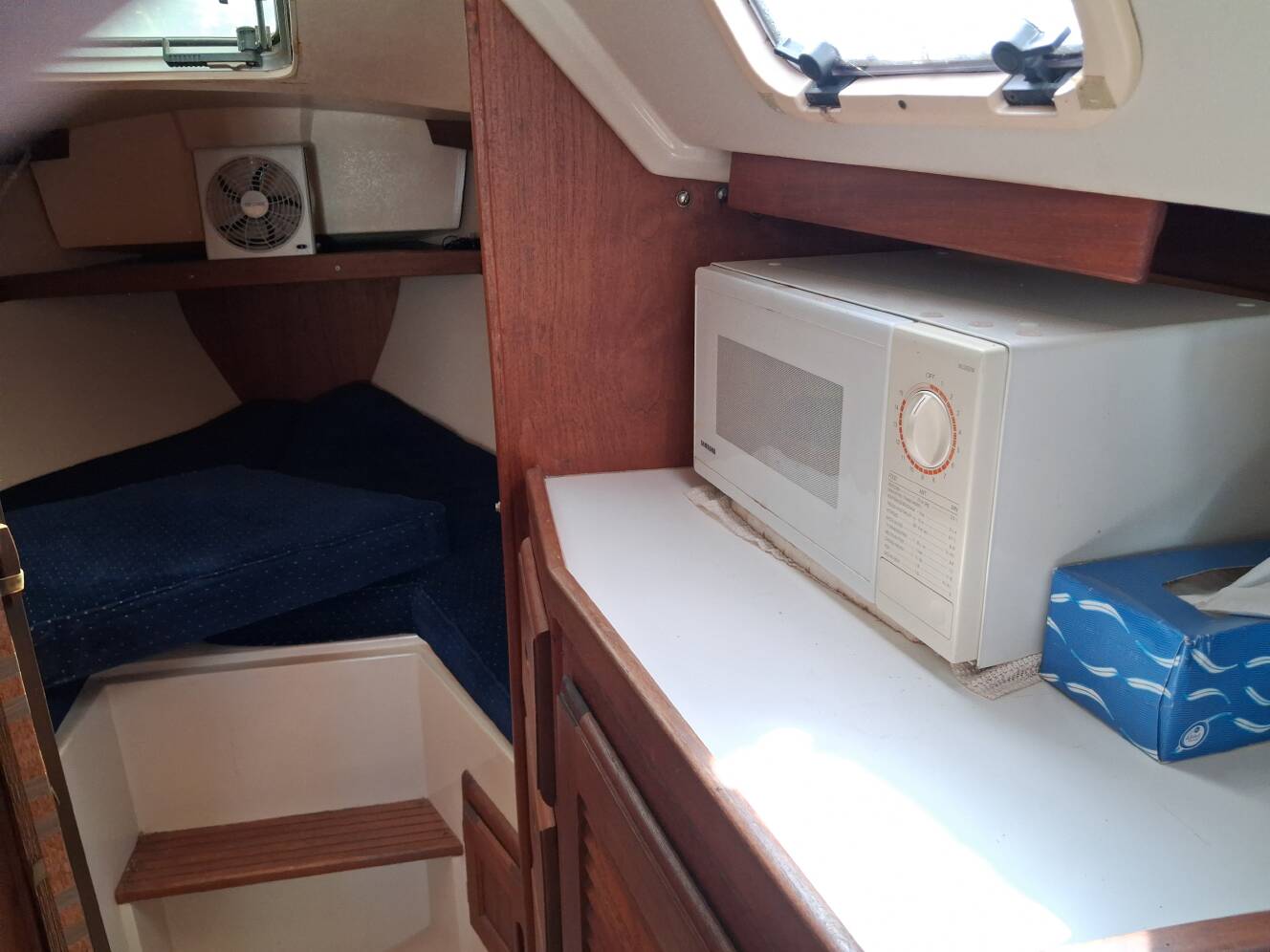 A photo of this 1989 Catalina CATALINA