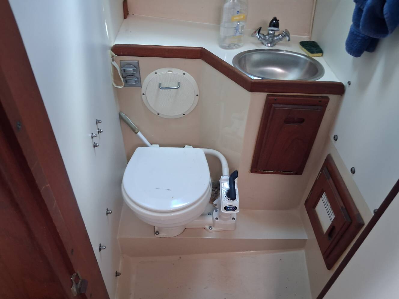 A photo of this 1989 Catalina CATALINA