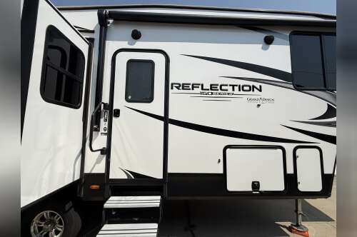 2021 Grand Design REFLECTION 150 SERIES 295RL in clarkston WA