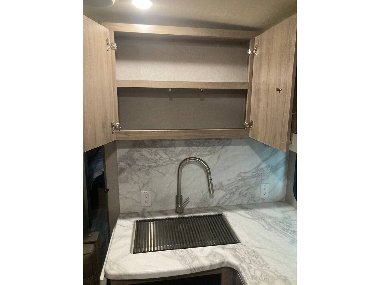A photo of this 2022 Grand Design Imagine 2910BH