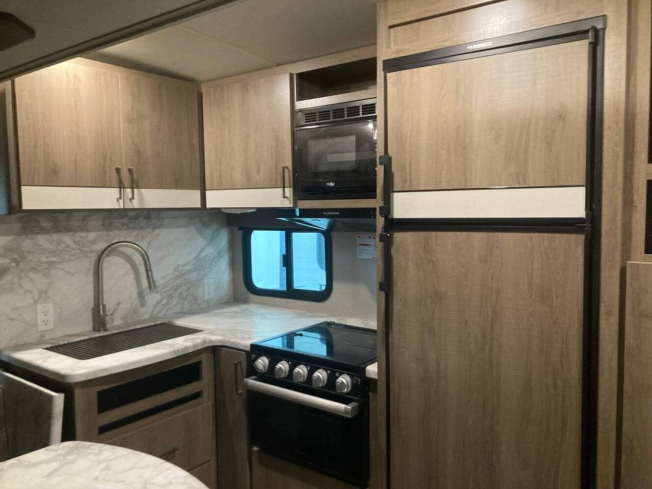 A photo of this 2022 Grand Design Imagine 2910BH