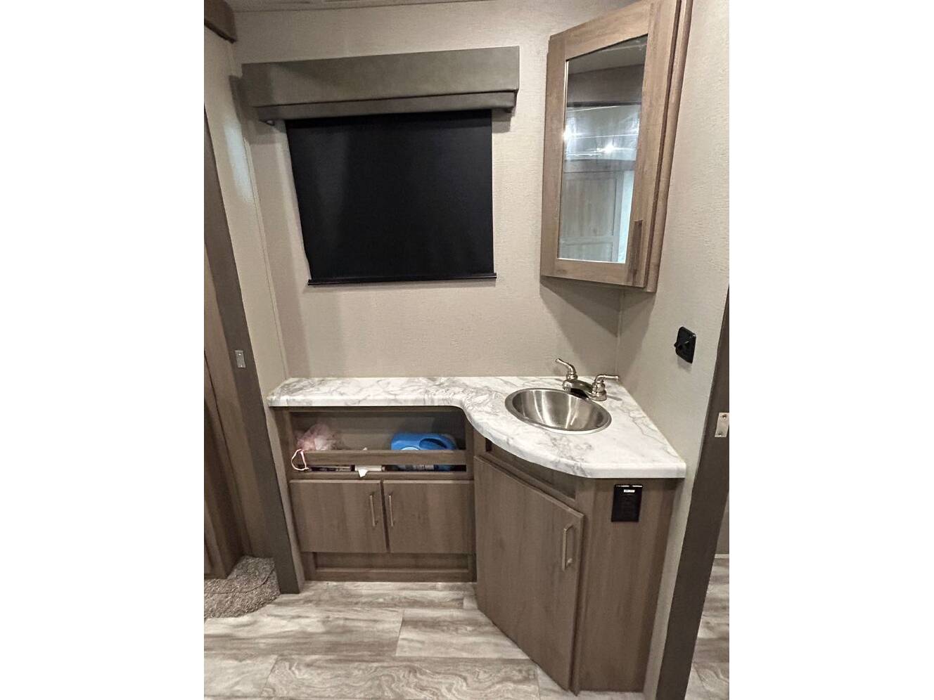 A photo of this 2022 Grand Design Imagine 2910BH