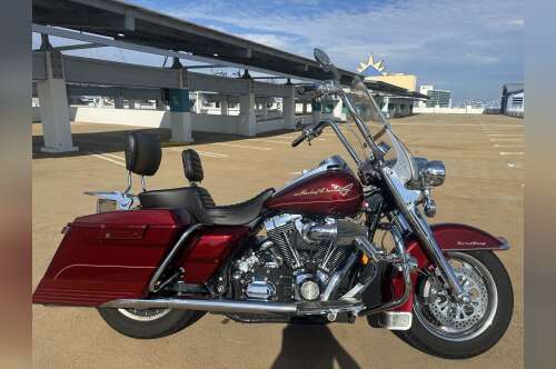2008 Harley-Davidson ROAD KING BASE in long beach CA