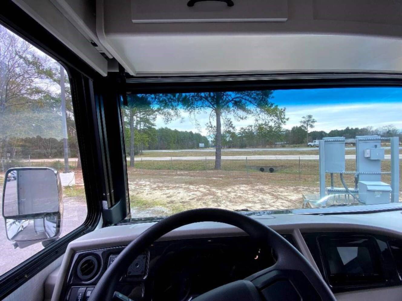 A photo of this 2024 Fleetwood FLAIR 29M