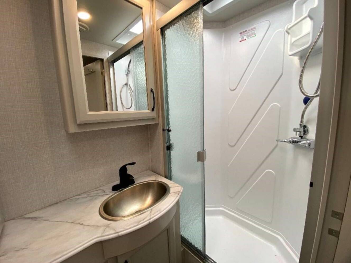 A photo of this 2024 Fleetwood FLAIR 29M