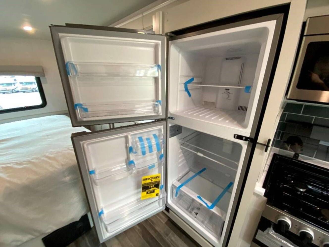 A photo of this 2024 Fleetwood FLAIR 29M