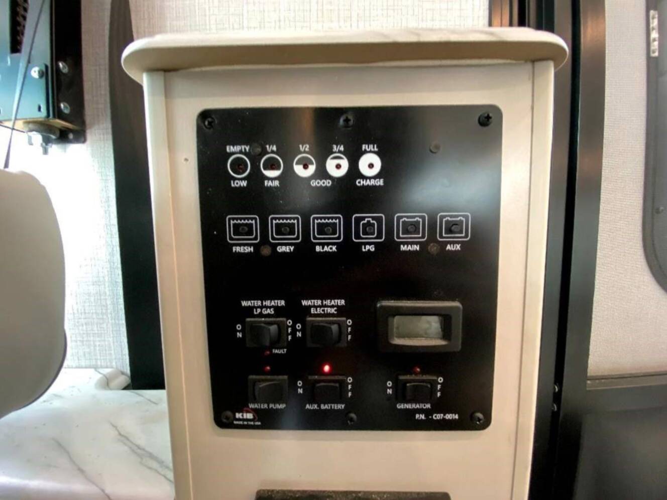A photo of this 2024 Fleetwood FLAIR 29M