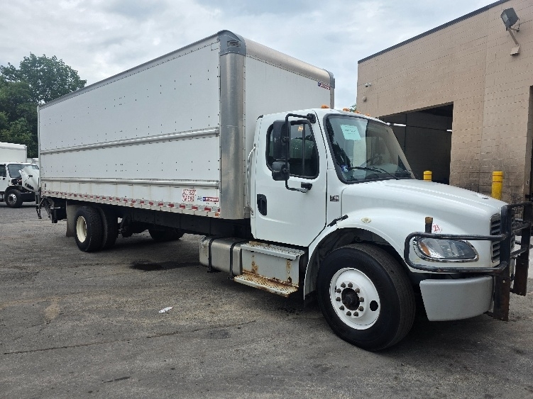2020 FREIGHTLINER BUSINESS CLASS M2 106 in Dayton, NJ