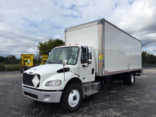 2021 FREIGHTLINER BUSINESS CLASS M2 106 in Willowbrook, IL