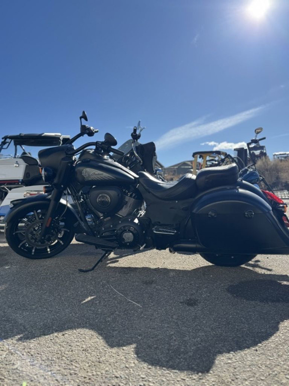 2019 Indian Springfield Dark Horse Thunder Black Smoke DARK HORSE in Casper, WY