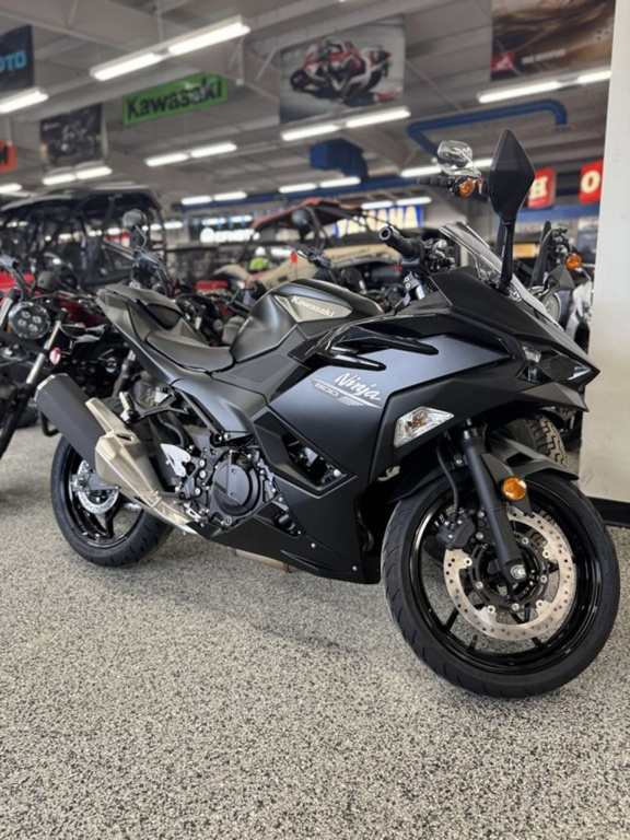 2026 Kawasaki Ninja 500 BASE in Casper, WY