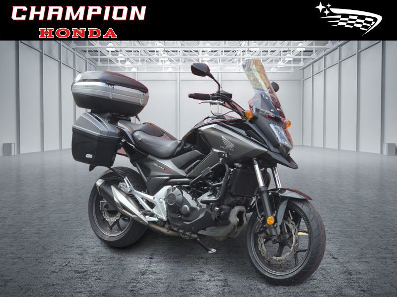 2020 Honda NC750X BASE in Hicksville, NY
