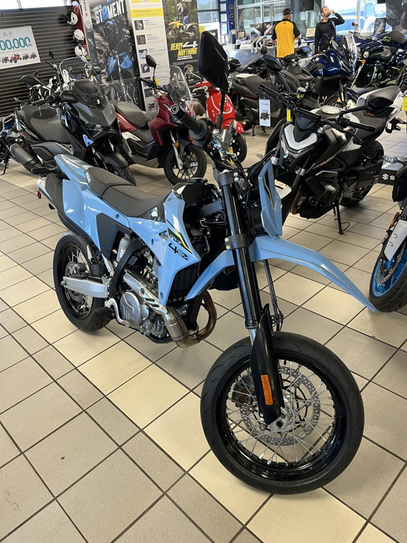 2025 Suzuki DR-Z 4SM Base BASE in Council Bluffs, IA