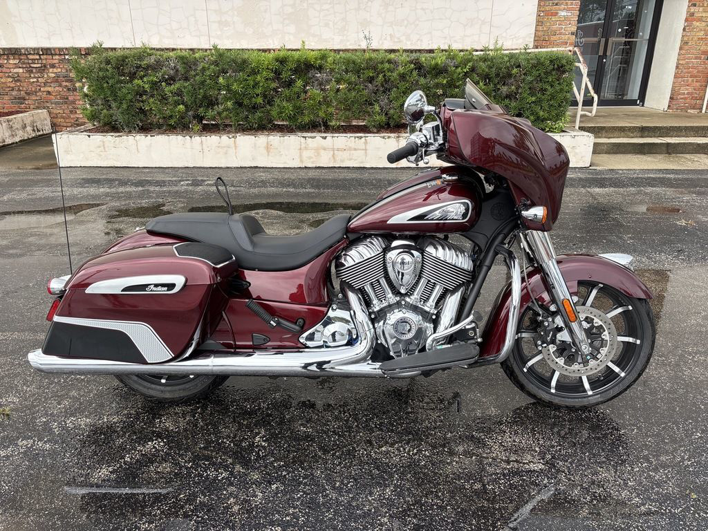 2024 Indian Chieftain Limited with Powerband Audio Package Maroo LIMITED WITH POWERBAND AUDIO PACKAGE in Daytona Beach, FL