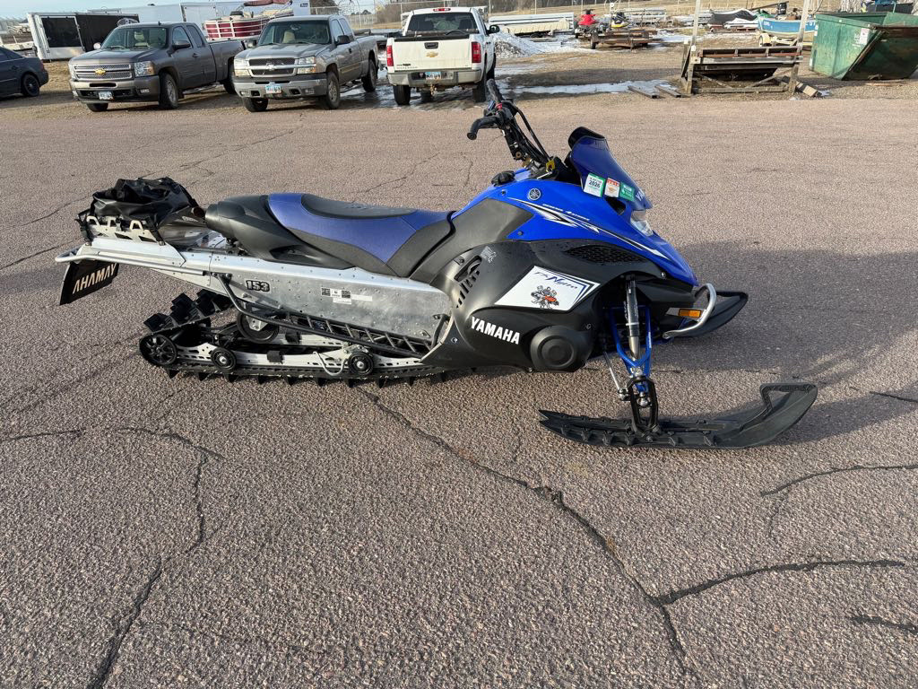 2012 Yamaha FX NYTRO MTX 153 Supercharge Snowmobile snowmobile