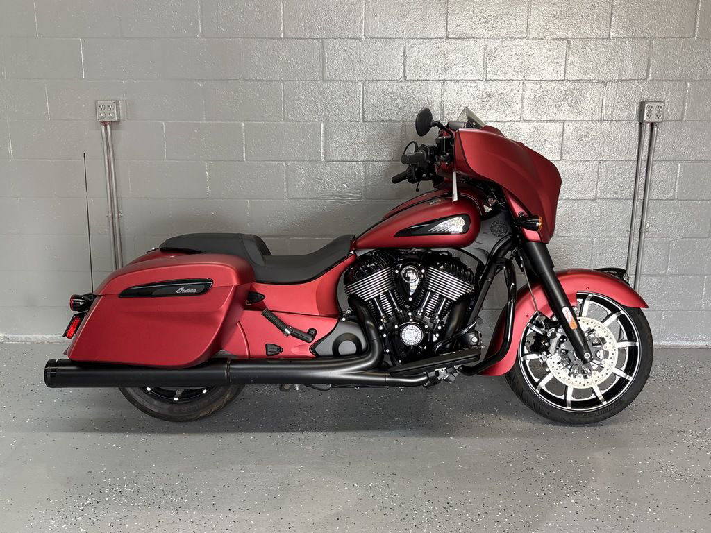 2023 Indian Chieftain Dark Horse Ruby Smoke DARK HORSE in Daytona Beach, FL