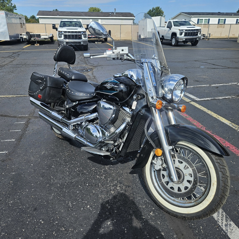 2017 Suzuki BOULEVARD C50T C50 T in Monroe, MI