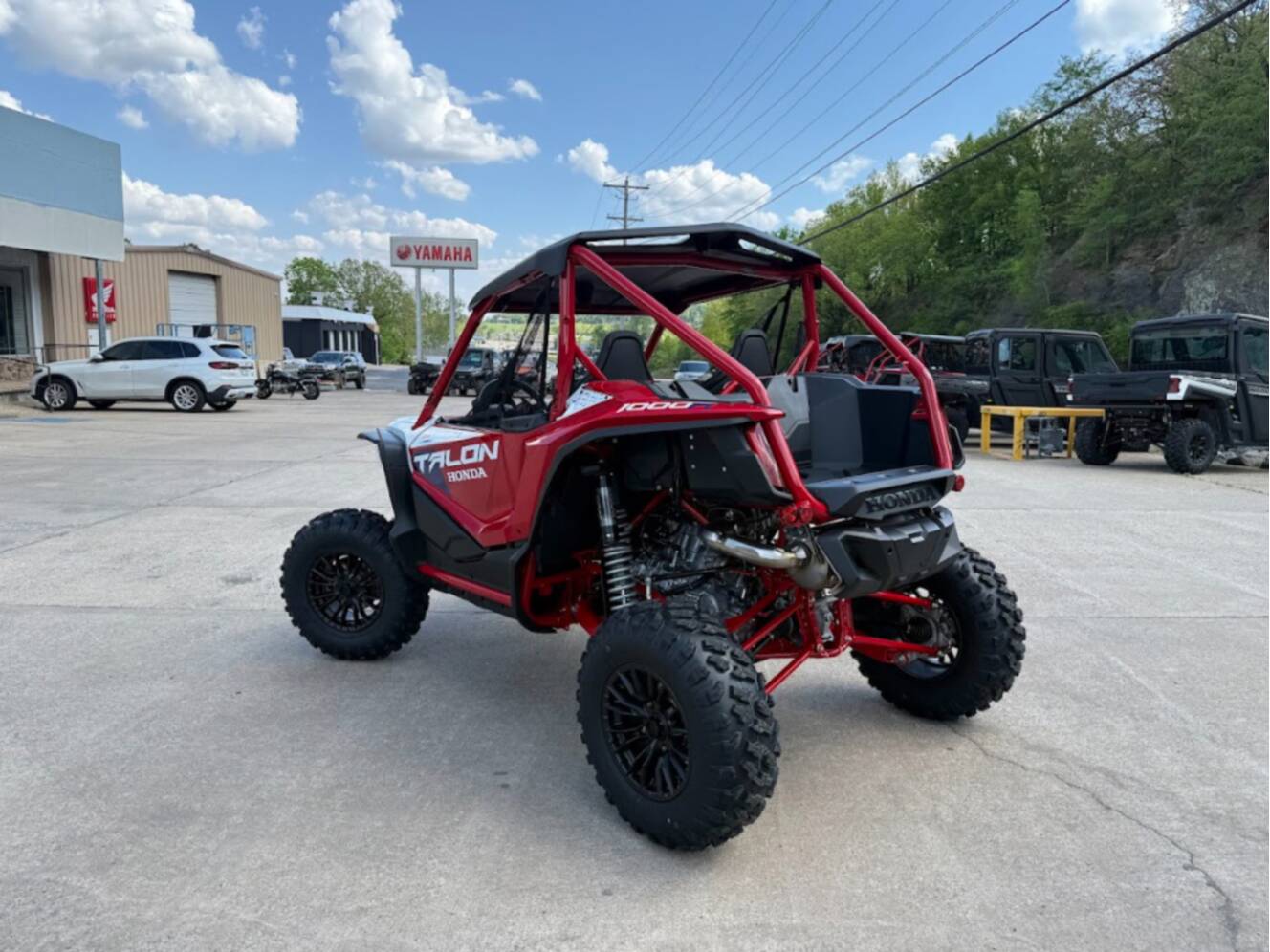 A photo of this 2026 Honda Talon 1000R FOX Live Valve