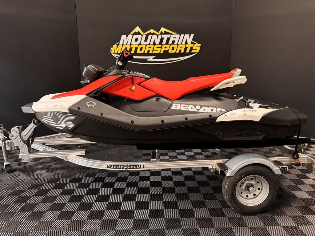 2026 Sea-Doo Spark Trixx for 3 Rotax 900 ACE - 90 iBR and Au Three Seater jet ski