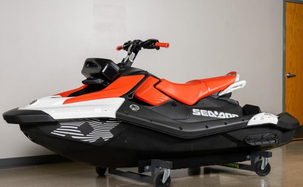 2025 Sea-Doo Spark Trixx for 3 Rotax 900 ACE - 90 iBR and A Two Seater jet ski