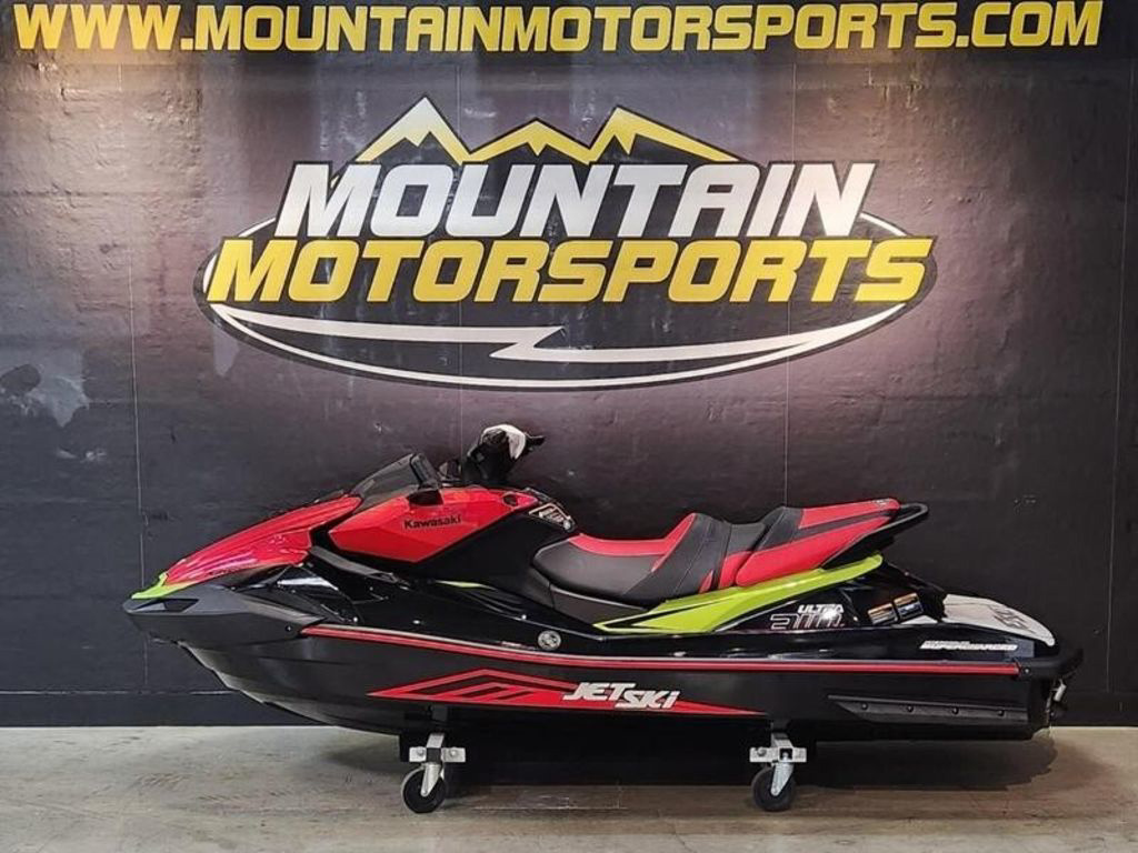 2025 Kawasaki Ultra 310X Two Seater jet ski