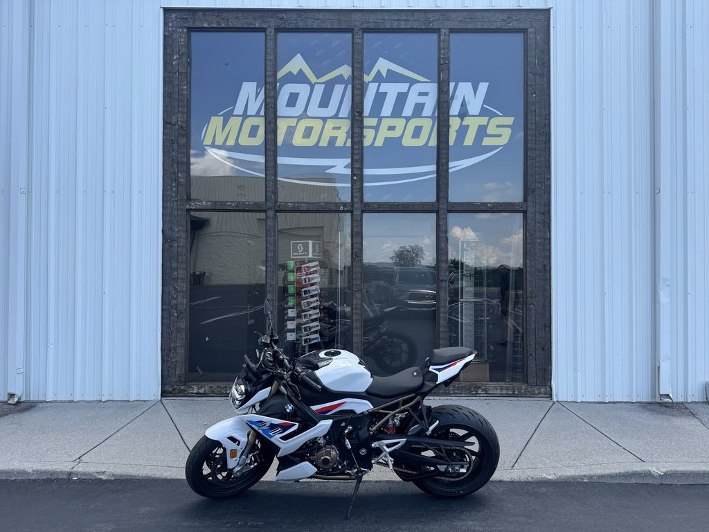 2024 BMW S 1000 R Light WhiteM Motorsport 1000 R in Kodak, TN