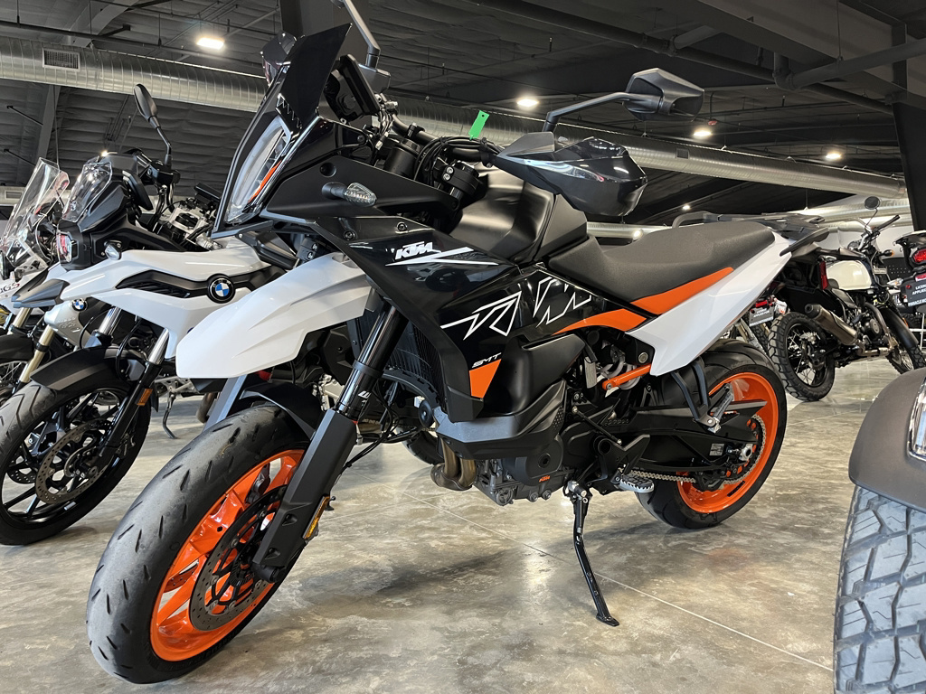 2024 KTM SMT 890 890 in Bessemer, AL
