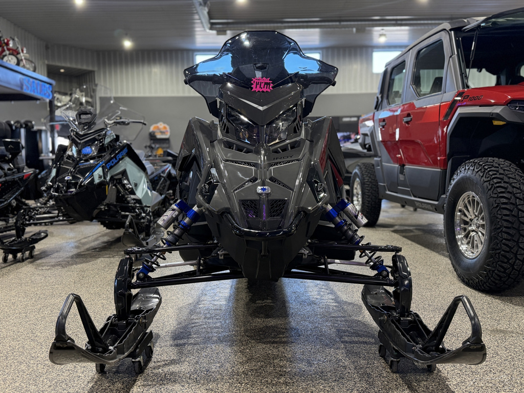 2025 Polaris INDY VR1 137 850 in grand rapids MN