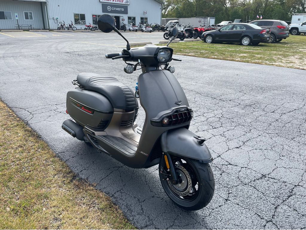 2025 Keeway SIXTIES 300 - BLACK in Marengo, IL