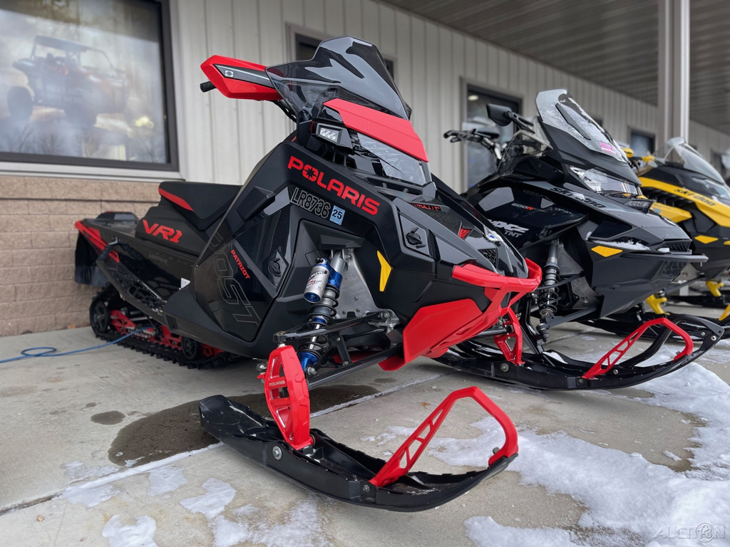 2023 Polaris INDY VR1 137 Patriot Boost in grand rapids MN