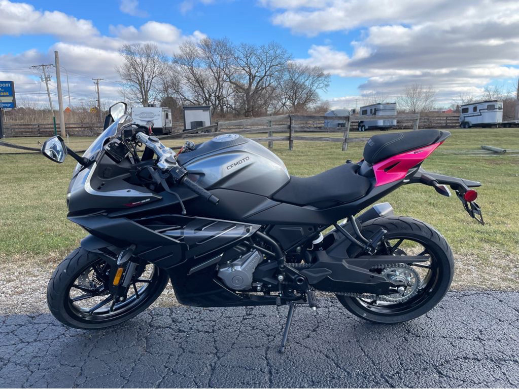 2026 CFMOTO SS 300 - NEBULA BLACK 300 in Marengo, IL