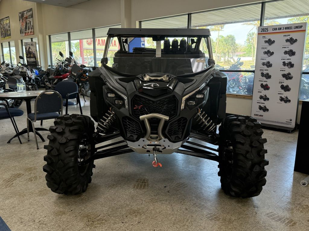 2026 Can-Am Maverick X3 X mr Turbo RR 72 in daytona beach FL