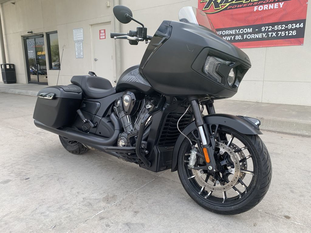 2024 Indian Challenger Dark Horse w/PowerBand Audio Pkg Black DARK HORSE in Forney, TX