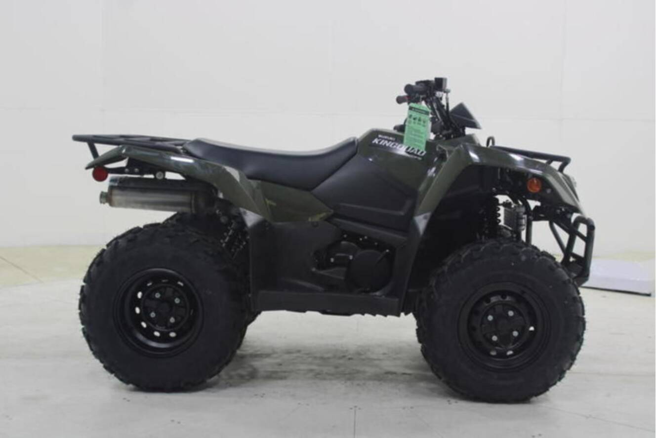 A photo of this 2026 Suzuki KingQuad 400 FSi