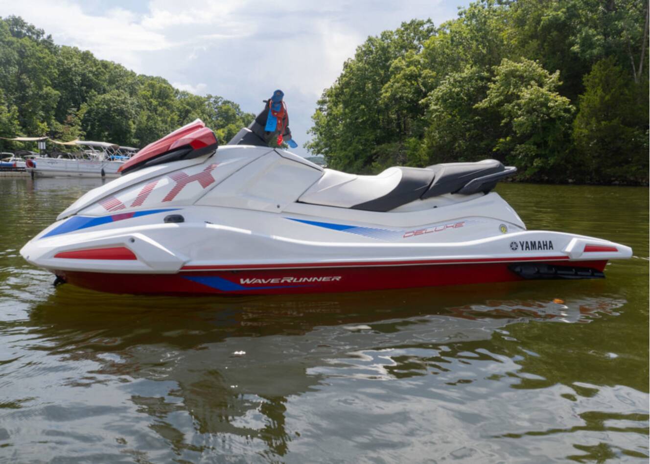 A photo of this 2022 Yamaha VX Deluxe