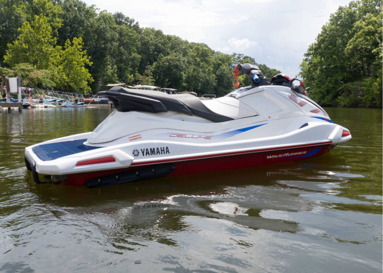 A photo of this 2022 Yamaha VX Deluxe