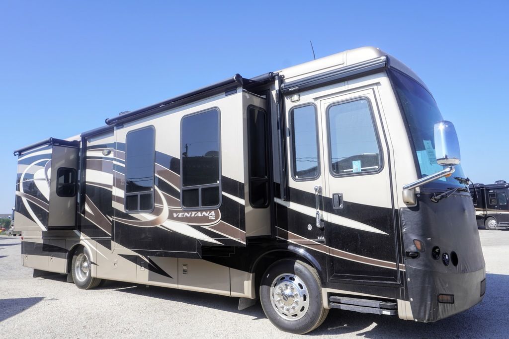 2013 Newmar Ventana 3434 in denton TX