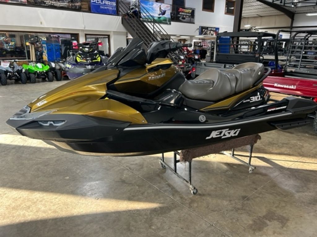 2022 Kawasaki Ultra® 310LX in kieler WI