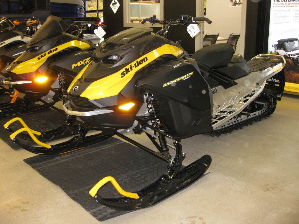 2026 Ski-Doo Backcountry Sport 600 EFI 146 ES Storm 1.5 600 EFI - 85 146 1.5 in indian river MI