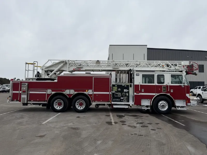 2018 PIERCE ARROW XT LADDER