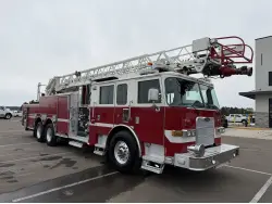 2018 PIERCE ARROW XT LADDER